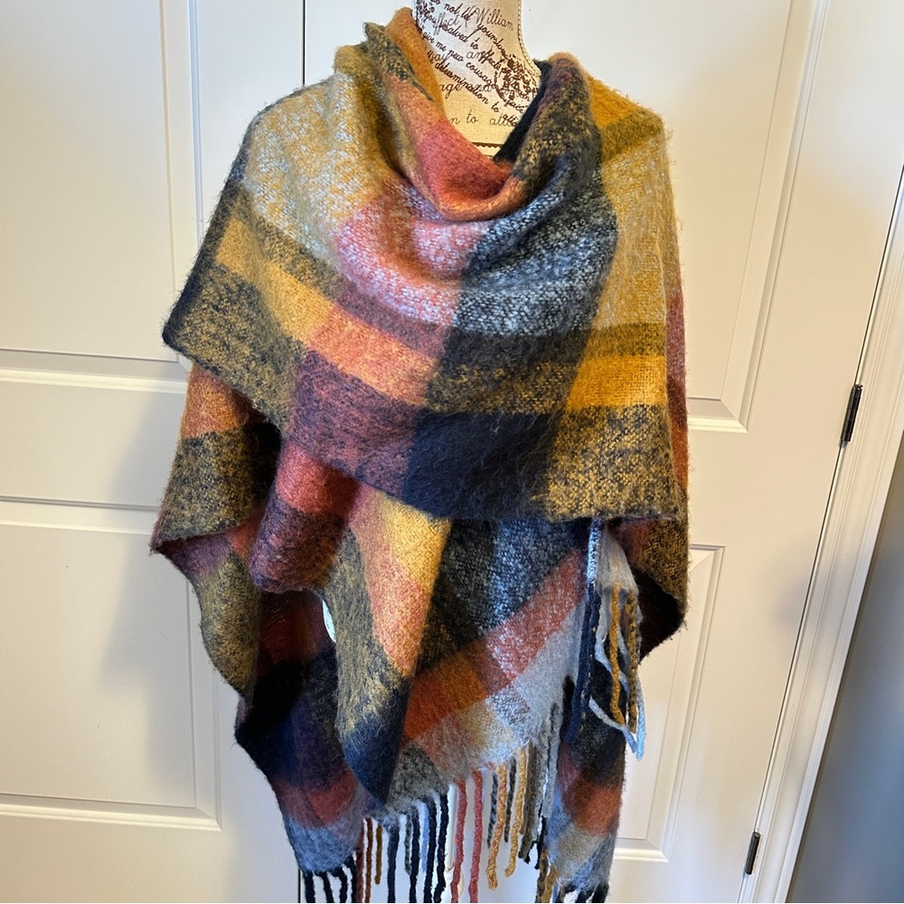 Steve Madden Oversize Thick Cozy Blanket Scarf Wrap
